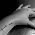 Татуировки на руках надписи
